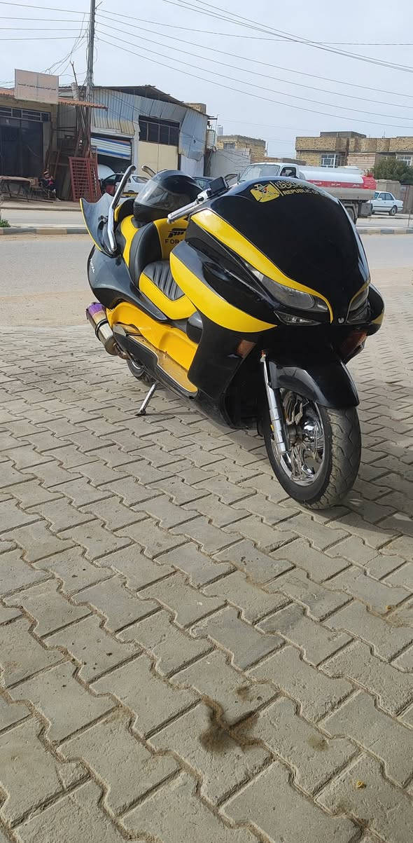 سلام عليكم 
فورزه 0.8 للبيع (( رقمم)) مداور ثاني يوم 
دراجه  كلشي تزويد بيها  
ويل نيكل  
فراره نيكل 
وجه بومه ناصي
ستيرن  رياضي سعره معروف ١٣٠
الغود خلفيه 
الغود بجم. 
ترايش دوسه الصفر 
كشن دوشمه اصلي 
نيكلات مركومه ركم 
جنح خفاش 
سباير رياضي. 
سمعات فوك وجوه 
أستان نص نيكل 
أستان صفح نيكل
السعر خاص ماذكره بلمنشور لن  الميعرف سعره يكسر بيها.(( رقمي *********** ))
