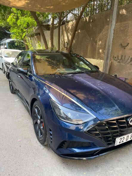 سلام عليكم 
سوناتا sel plus 2021 
الحادث ربع بنيد فقط والصور موجودة بالمنشور 
المواصفات 
محرك 1600 تيربو 
بنوراما 
بصمة 
كامرا دوارة 
رادارات 
توقف ذاتي 
سايد بريك بصمة 
اوتو هولد
مرايات تعتيم 
كشنات جلد وتدفئة والسايق كهرباء
لدات امامي خلفي
اشاير بالمري 
شاشة دجيتال تدعم الكار بلي
اربع وضعيات قيادة 
شحن لاسلكي 
تبريد قطعتين منفصل
شفتات ستيرن 
تحكم ستيرن 
سماعات bossودمام خلفي 
صندوق ذكي 
خروج ع المسار وتنبيهات فول
السيارة ماشية 37الف كيلو حقيقي
بعدهةجديدة 
السعر18,500$ وبيهة مجال بسيط 
للاستفسار ***********
