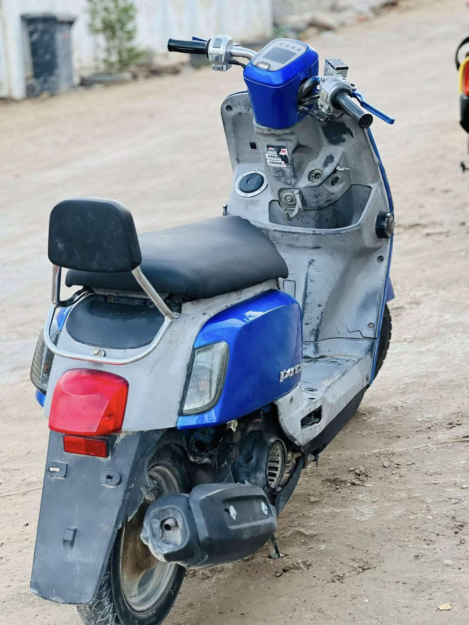 إسلام عليكم بوليسي مسطره جاهزه وخير من الله كلشي شغال اشاير لايت زنون تغير ألوان مكينه ناعمه خرسه ماناقصها شي (مراوس او بيع) المسيب حي المعلمين الاستفسار ***********
