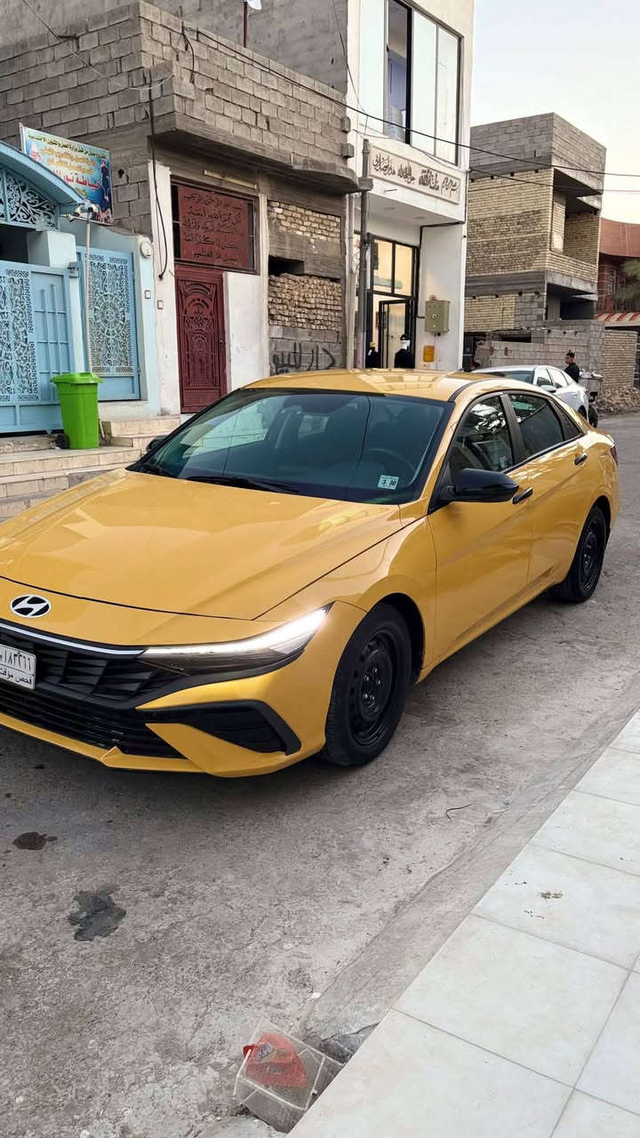 سلام عليكم البيع النترا مديل ٢٥ باقي التفاصيل اتصل عل رقم ***********
