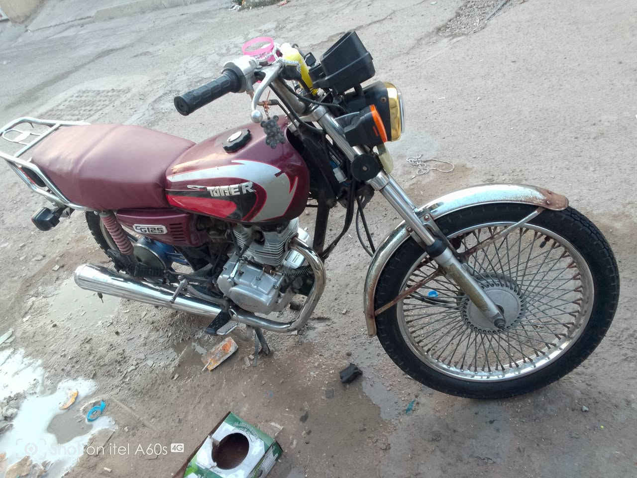 دراجه تايكركيرموديل عشرين اوراق كامله سعره 450وبيه مجال


**إذا كنت صاحب هذا الإعلان وتريد حذفه لأي سبب، رجاءا أرسل رسالة إلى الدعم الفني**