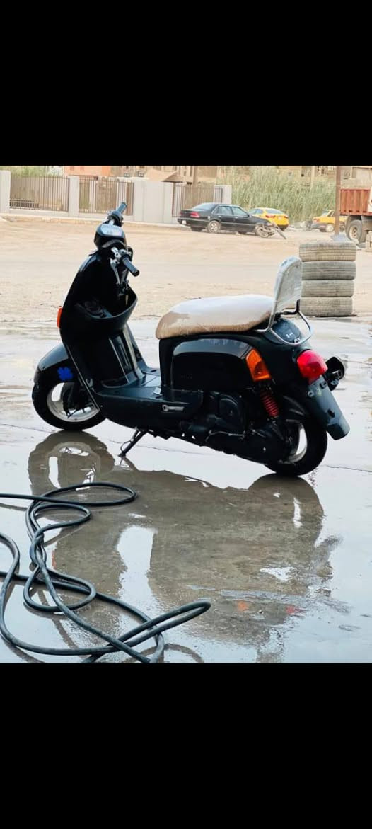 سلام عليكم دراجه بوليس كابريتر مو نوزل تايرات جديد نكره سلف تراي وين متريد كهربائيات كلها شغاله سعر 500 وبيه مجال مكاني ديالى بعقوبه
***********
