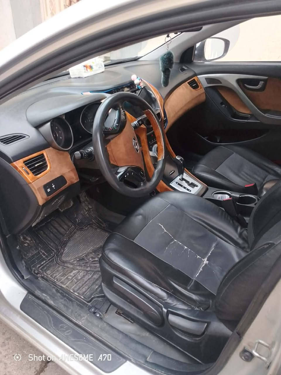 النتره خليجي موديل 12رقم بصره مشروع وطني مكينه 16 مصبوغه حزام مكاني موصل السعر 77 بيها مجال
***********
