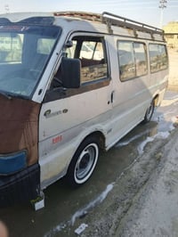 كيا بيستا • ١٩٩٣ • كهربائيات شغاله