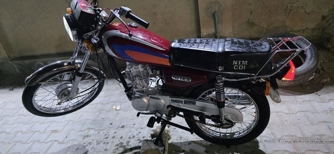 السلام عليكم نامه امتياز كلك كلك مكفول من سرقع وعشاير نضافه 100‎%‎ شغاله كهربائيات كلهن شغالات دراجه اضرب هندر اوروح السعر 450 وبيها مجال رقمي ***********
***********
