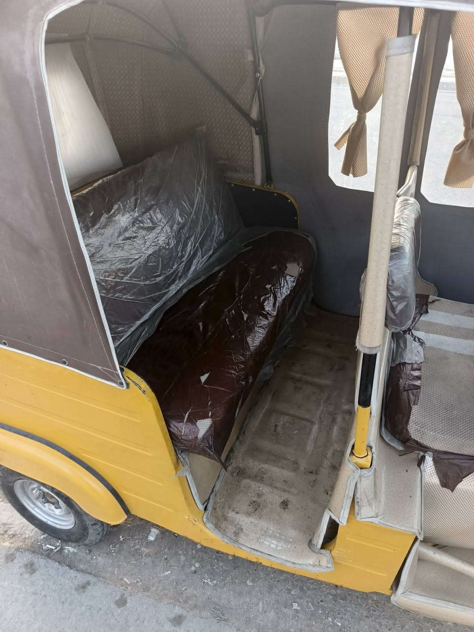 السلام عليكم تكتك للبيع موديل 2019 شهر 12 رقم إنكليزي هزه جديده مكان بغداد السعر 5750 مابيه صبغ فقط دوس معمره ***********
