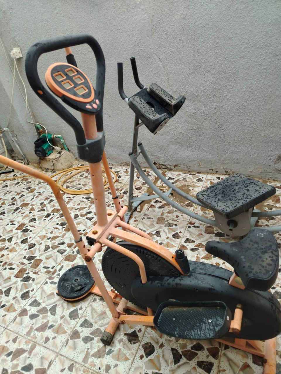 جهاز رياضه
الواحد 75 استعمال كلش قليل 

كربلاء الحر 

للاستفسار مراسله خاص


**إذا كنت صاحب هذا الإعلان وتريد حذفه لأي سبب، رجاءا أرسل رسالة إلى الدعم الفني**