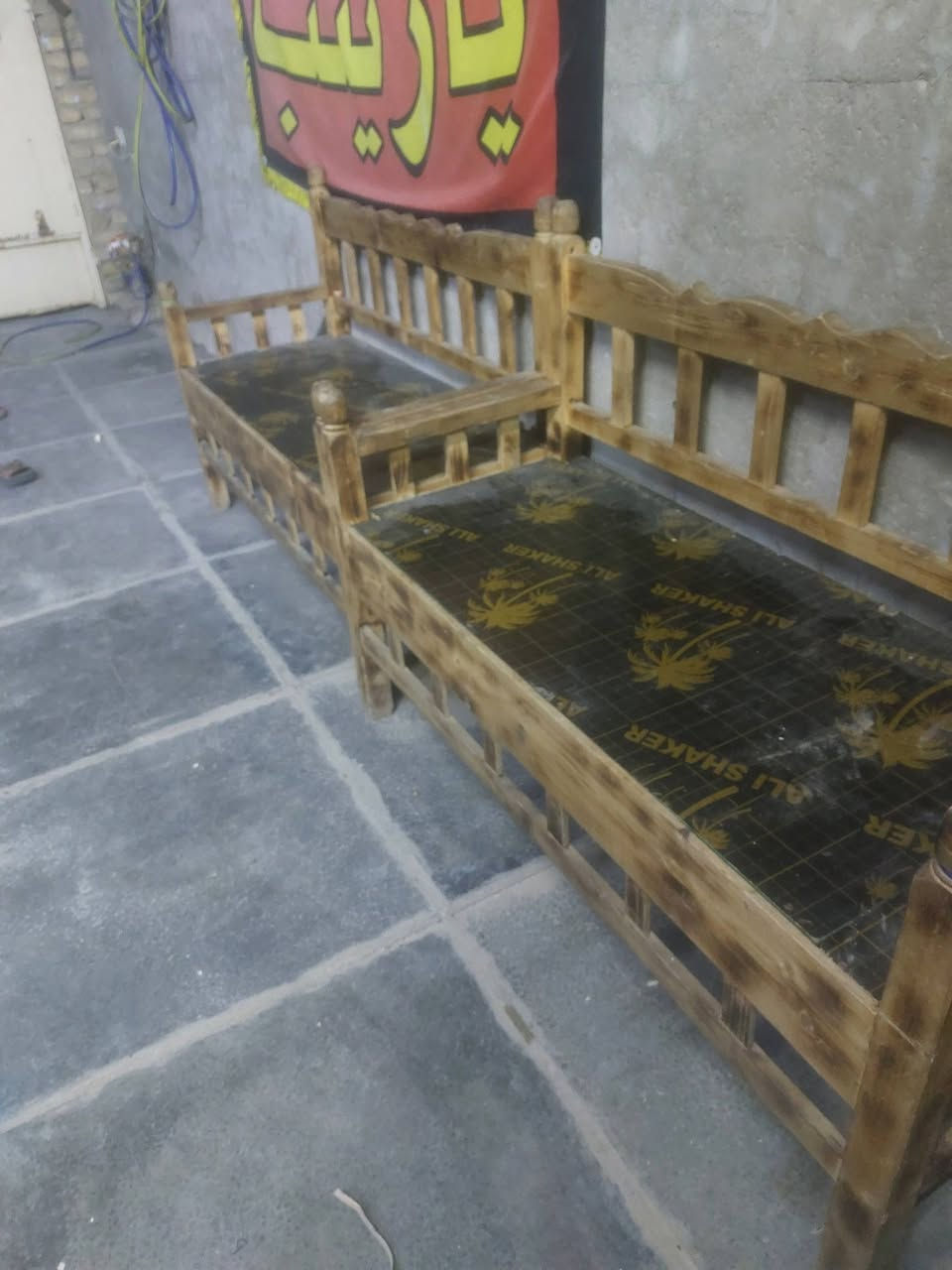 بغداد مدينه ***********
ب60الف مابيهن اي كسر
