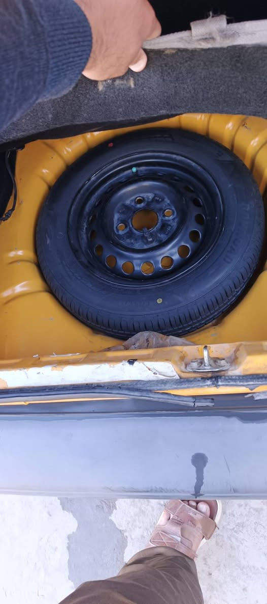 سلام عليكم سايبة موديل ٢٠٢١ كفاله عامة تخم تاير باتري جديد مكينة كير جدد تدفهة تبريد تخم تاير مصفرة هية سيارة لوك لسعر ٦١ و بيهة مجال حق لجية ***********
