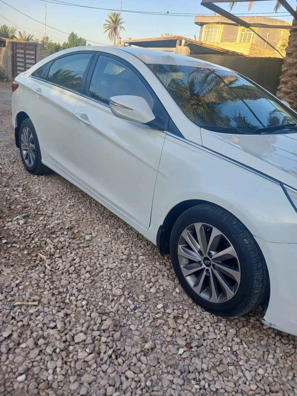 للبيع ٢٠١١ خليجي محرك ٢٤٠٠ سياره جاهزه ماناقصه شي ترايك للبصره سعر ٩٤للاتصال ***********
