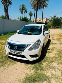 نيسان سني للبيع موديل ٢٠٢٠ سيارة مابيهة اي نقص خير من الله كلة جديد هن...