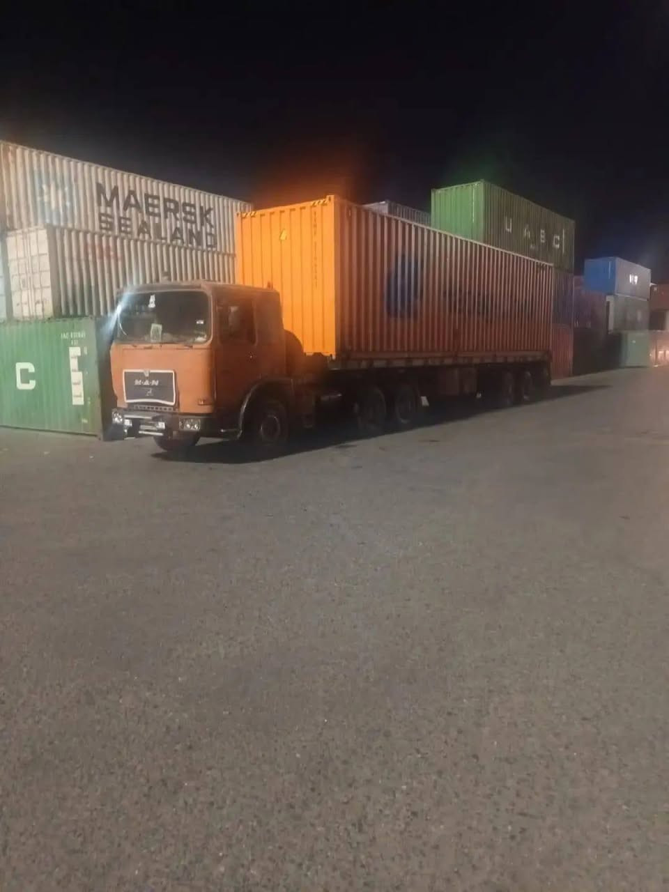 السلام عليكم مان للبيع رقم بابل سياره جاهزه للشغل ***********
