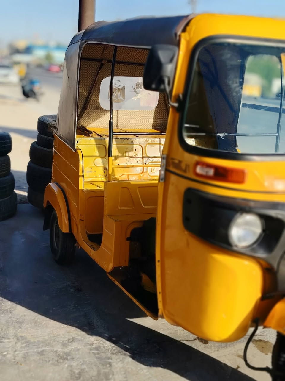 بسم الله تكتك للبيع مديل ٢٠ رقم انكليزي كبل باسمك المكان بغداد فلكة حي النصر *********** التكتك مكينة مكفولة من الفتح والكشر كلة بلادي بدون اي تعمير عدة بارد بلغد ومبخوخ قليل السعر ٦٧٠٠
