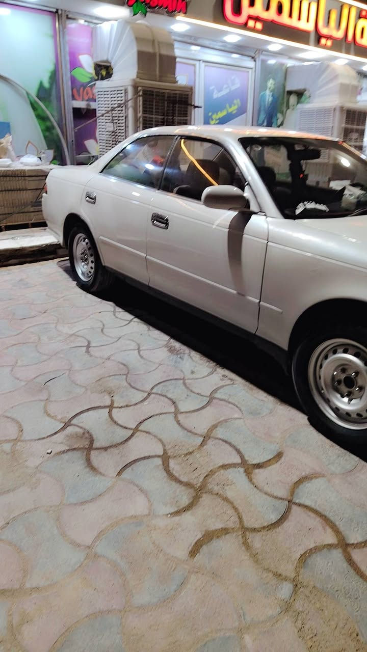 سلام عليكم سياره مارك نفخ مديل 1994 مكفوله كص ونقل جثه واصوليات فقط سياره مكينه وكير كلشي مابيهن كير جديد ستوني شاده قبل يومين السياره معمره كل اخياس ماكو غرفه نضيفه كشنات راس الثور كهربائيه شاشه
السياره نضيفه رقم بغداد بسمي سنويه لل 2027 السعر 58مكان السياره نجف ***********
