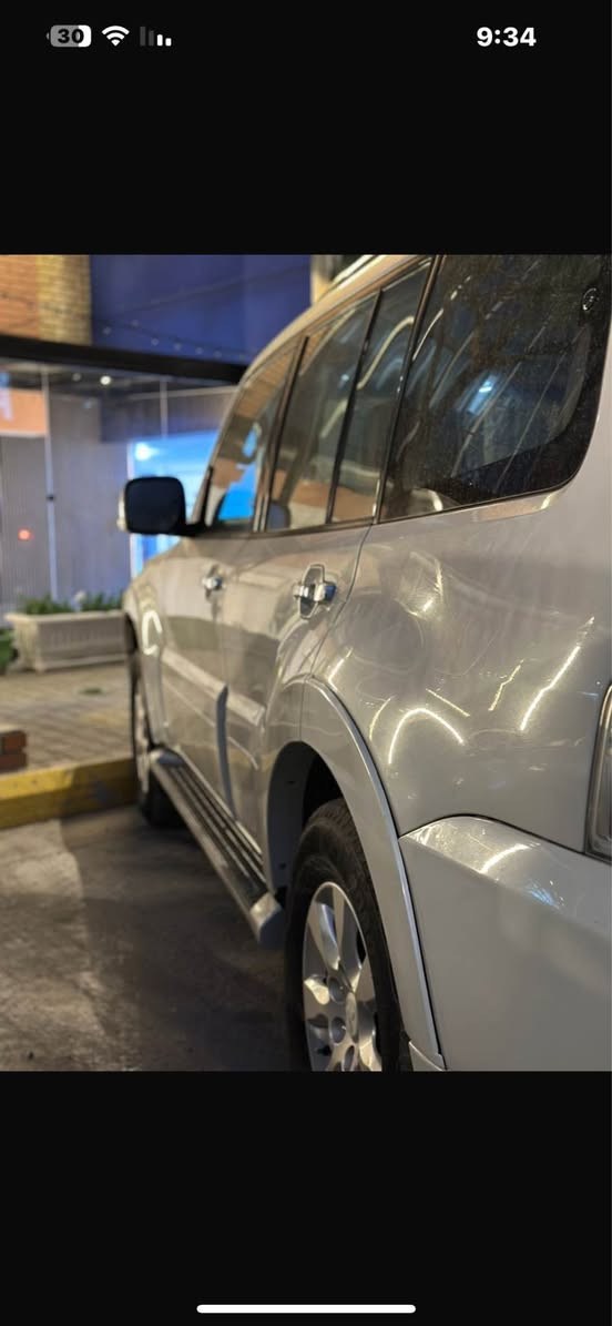 باجيرو 15 حبتور خليجيه جديده جدا وكله عل بلاد من التايرات ونت صاعد بدون اي نقص كفاله بيه فقط جاملغ صبغ بسبب شخط بدون معجون وبدون فتح مكان بغداد مجمع الايادي او البياع *********** تحول مباشر بغداد, العراق
