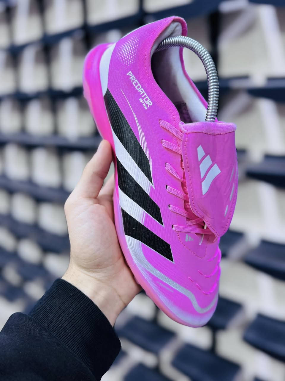 اديداس براديتور 🔥

باله اصلي فول نضافه مستخدم قليل 

قياس 42 

توصيل متوفر جميع محافضات العراق 

***********
