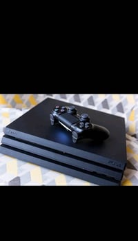 بلي 4 برو اون لاين  1تيرا  ويا قرص the last of us 2  وgta5