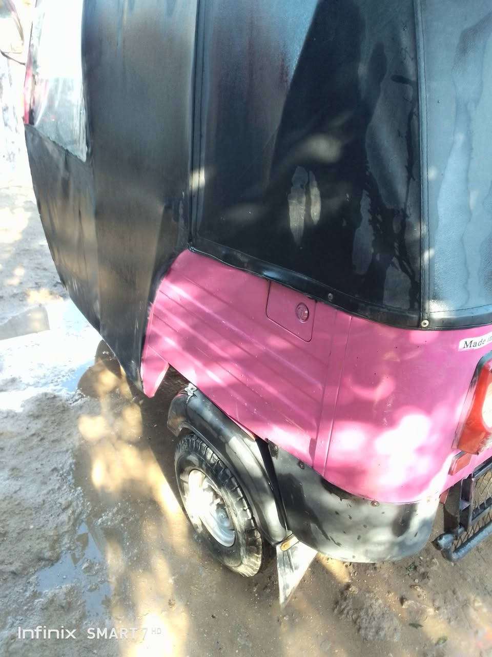 السلام عليكم تكتك اتول اوراق كامله عروسه نظيفه حيل مكينته نص عمر مالته رايده مليونين  اوبيه مجال مكان دوره شارع 60 رقم ***********
