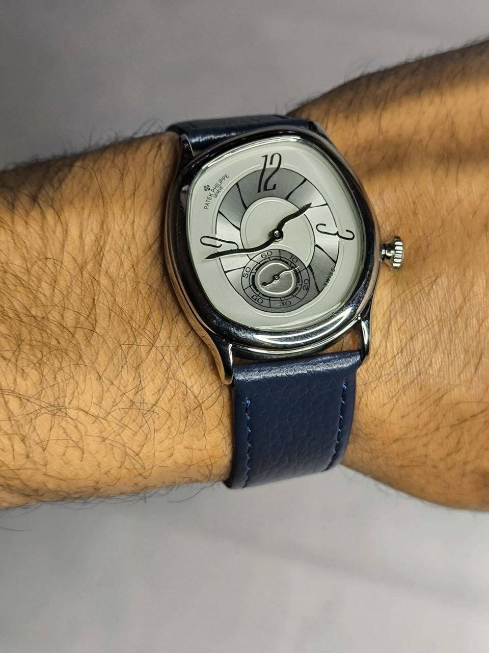 باتك فلبPatek Philippe مايع

تحفه فنيه تتخطى مفهوم الوقت 
نسخة مميزة
مكينة كوارتز  
سنتر ثواني منفصل 
الميناء مايع بدزاين عصري  
زجاج معدني مقاوم للخدش 
الهيكل مصنوع من ستانلس ستيل 
مختمة من كل مكان
مقاومة ماء وغبار 
سير مصنوع من الجلد الطبيعي 

السعر :- 35 الف ع اول تم 
للحجز والاستفسار يرجى الاعتماد خاص


**إذا كنت صاحب هذا الإعلان وتريد حذفه لأي سبب، رجاءا أرسل رسالة إلى الدعم الفني**