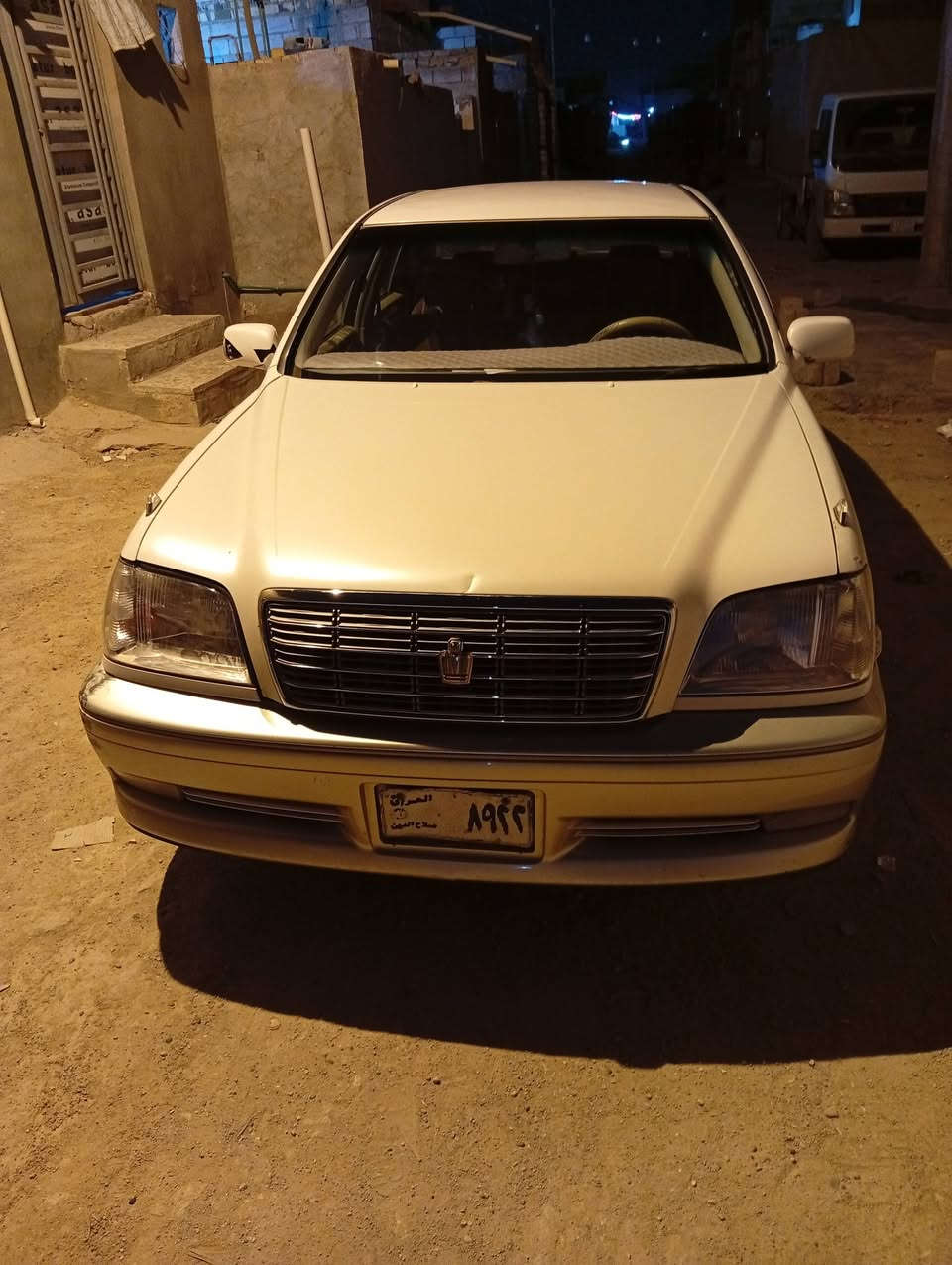 ملكه موديل2000 معلايه مكفوله من الضربه القويه والكص ونقل جثه سياره جاهزه من حداديه وتخم تاير كهربائيات كلها شغاله دكمتين كمرك ما مدفوع ضباره كامله بيها مفحوصه قرار 102 سعر   85 وبيها مجال رقم ***********
