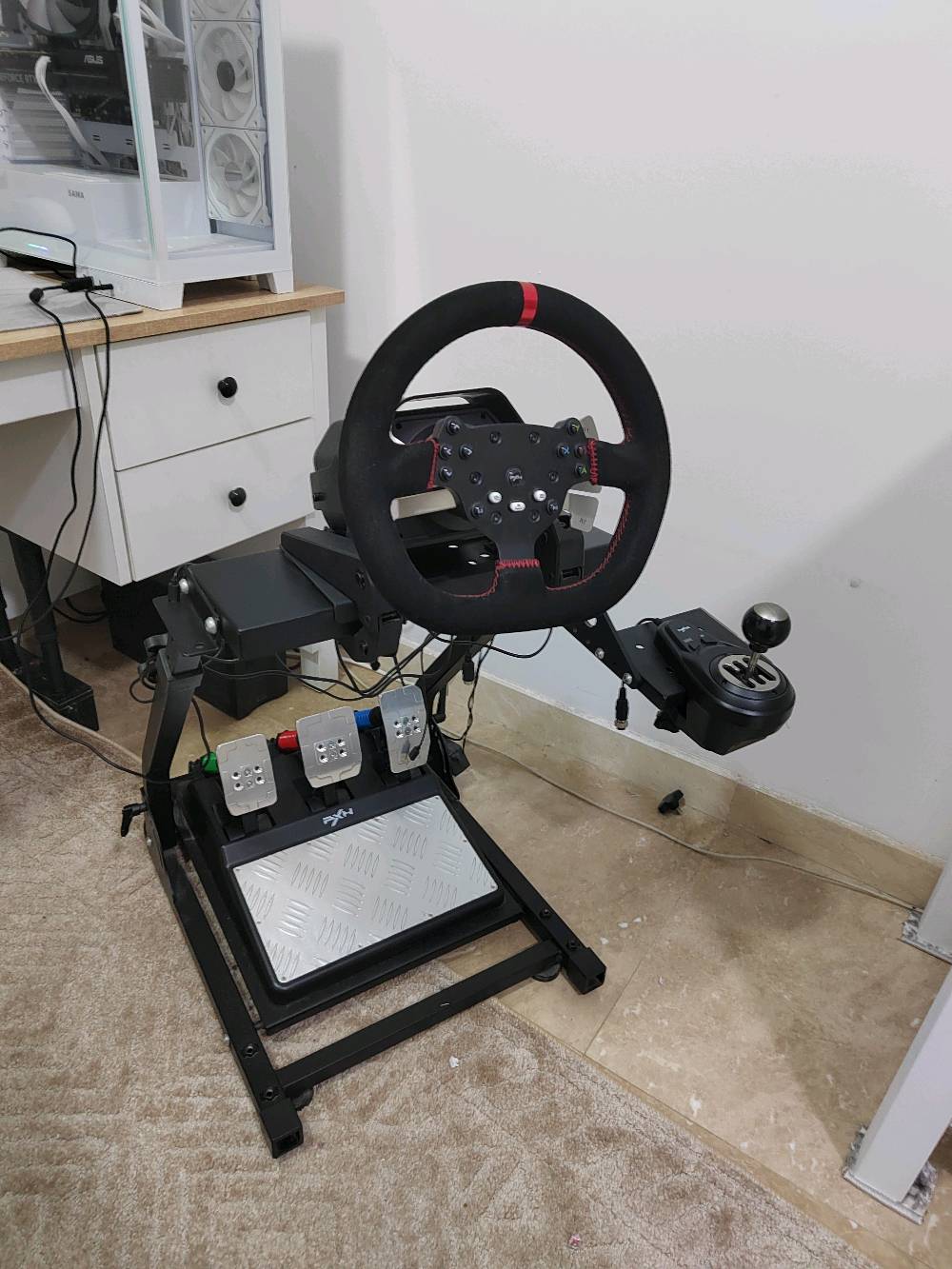 بغداد. زيونة
PXN V10 مستعمل استعمال قليل يعمل اغلب اجهزة الالعاب و الحاسوب الشخصي. يمتاز برد فعل مقارب للواقع يحاكي الواقع بسعر مناسب 