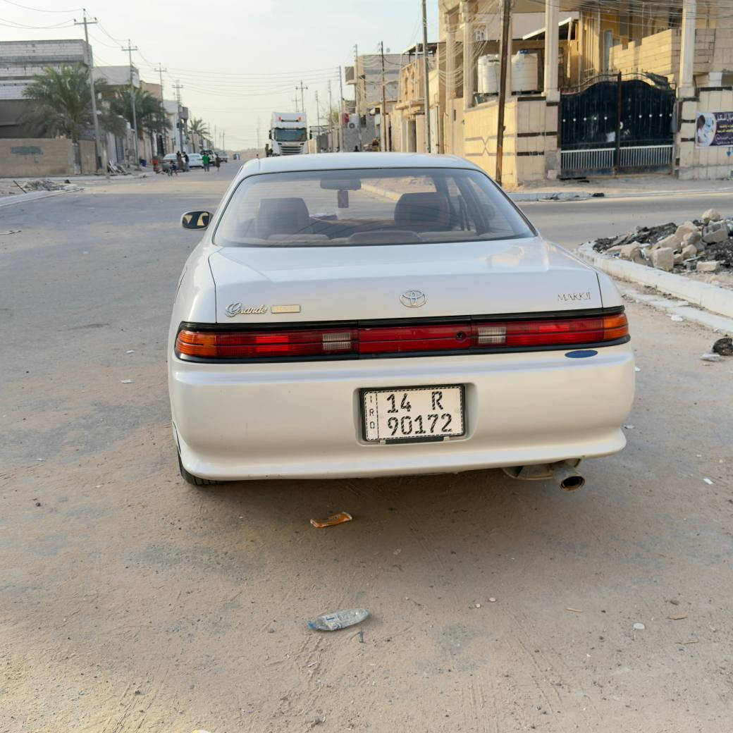 مارك نفخ موديل93 سيارة ما متعوبة كربائيات كلها شغاله السيارة بيها بارد بالجاملغ مال الصدر بصف السايق محرك 2 ونص سعرها 75 وبيها مجال حك الجية *********** البصرة, العراق
