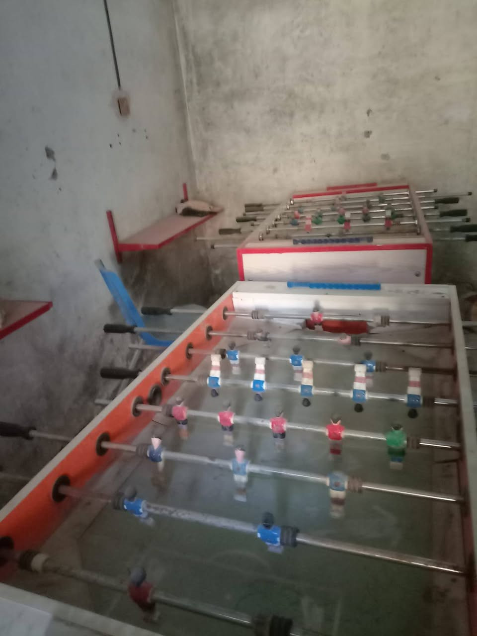 فيش ثنين نضاف مكاني كوت سعره ثنين 200بيهن مجال ***********
