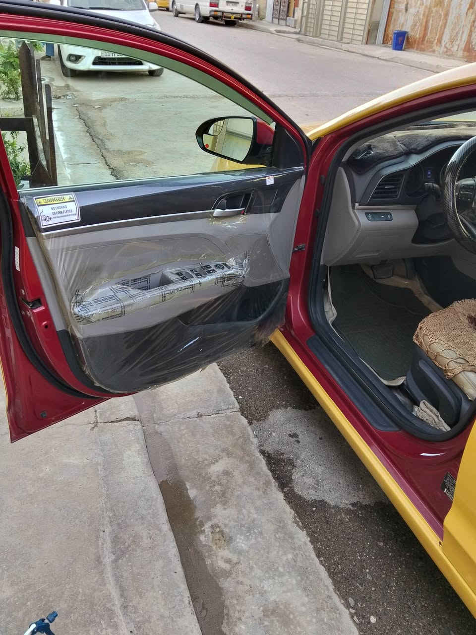 السلام عليكم
النترا موديل 2020
محرك2000 دوش 
كير AT
رقم بغداد
تبريد خير من الله سيارة جاهزة ماتصرف عليهة فلس بوجهك للشارع 
صور الحادث بالمنشور
مكان سيارة بغداد
مكلف بالنشر 
للاستفسار اكثر
الاتصال ***********
