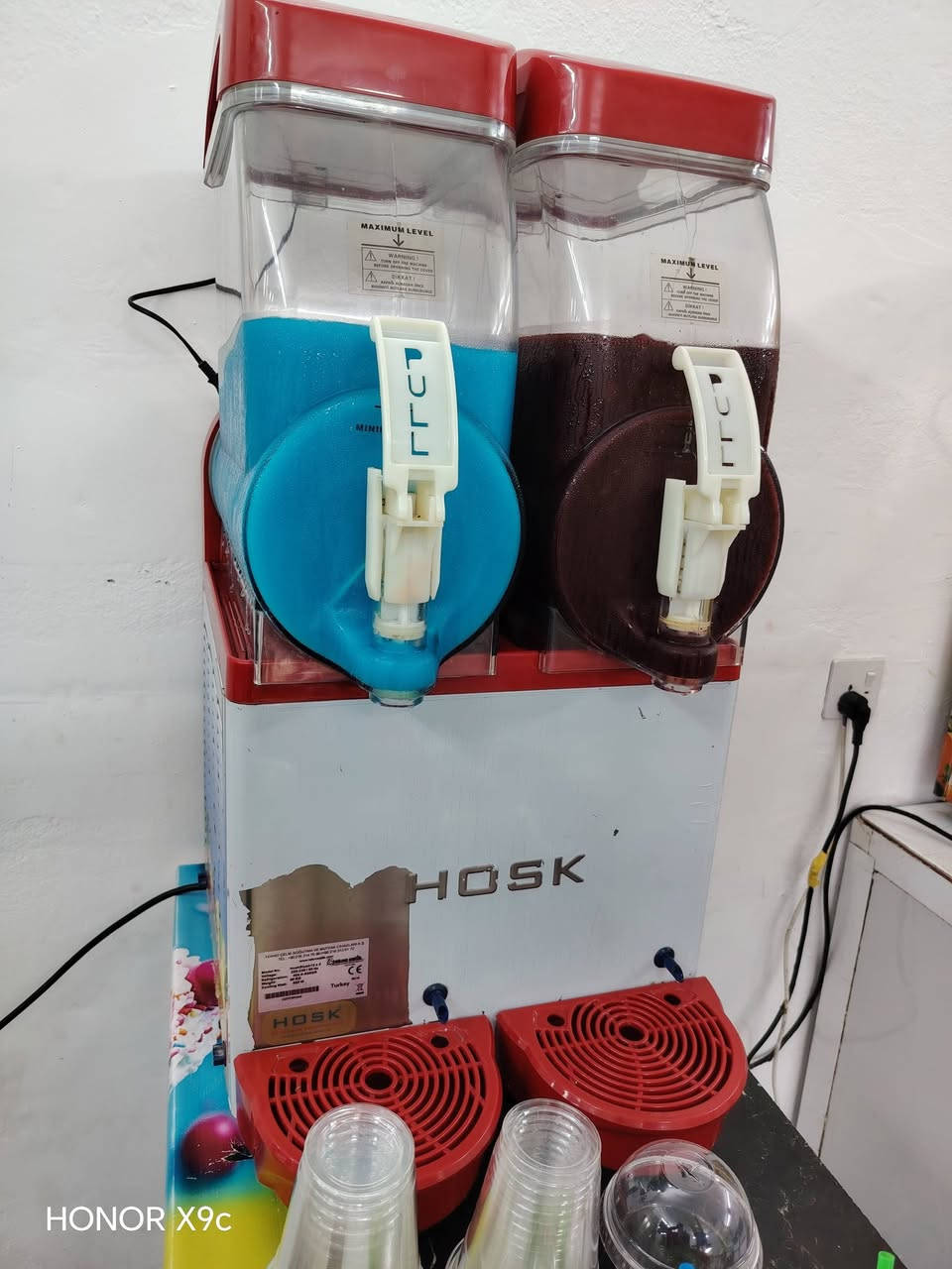 مكينه هوسك تركي مستخدمه قليل تجميد فول بعدهي ع وضع شريكه مكان بغداد ***********
