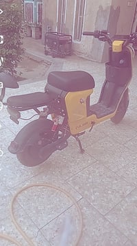 شباب باسكل شحن آر 9 بطاريات 5 دبل  كهربائيات شغاله كله صاله شهرين من ط...