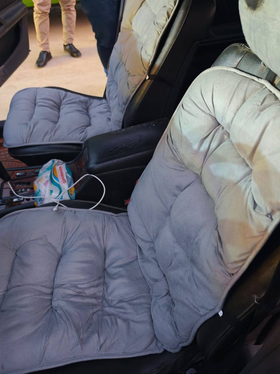 السلام عليكم 
للبيع مارسدس ام عيون موديل ٢٠٠٢
محرك V
المرغوب 
السعر ١١٧وبيها مجال 
للاستفسار الاتصال على ***********
