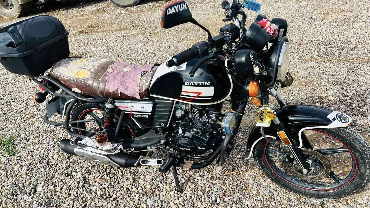 السلام عليكم.    دراجه دايوان للبيع 2021محرك 150بلشرط دراجه مكفوله من كلشي للبيع او مراوس سعر 1100متواجد فيس ورقم ***********
