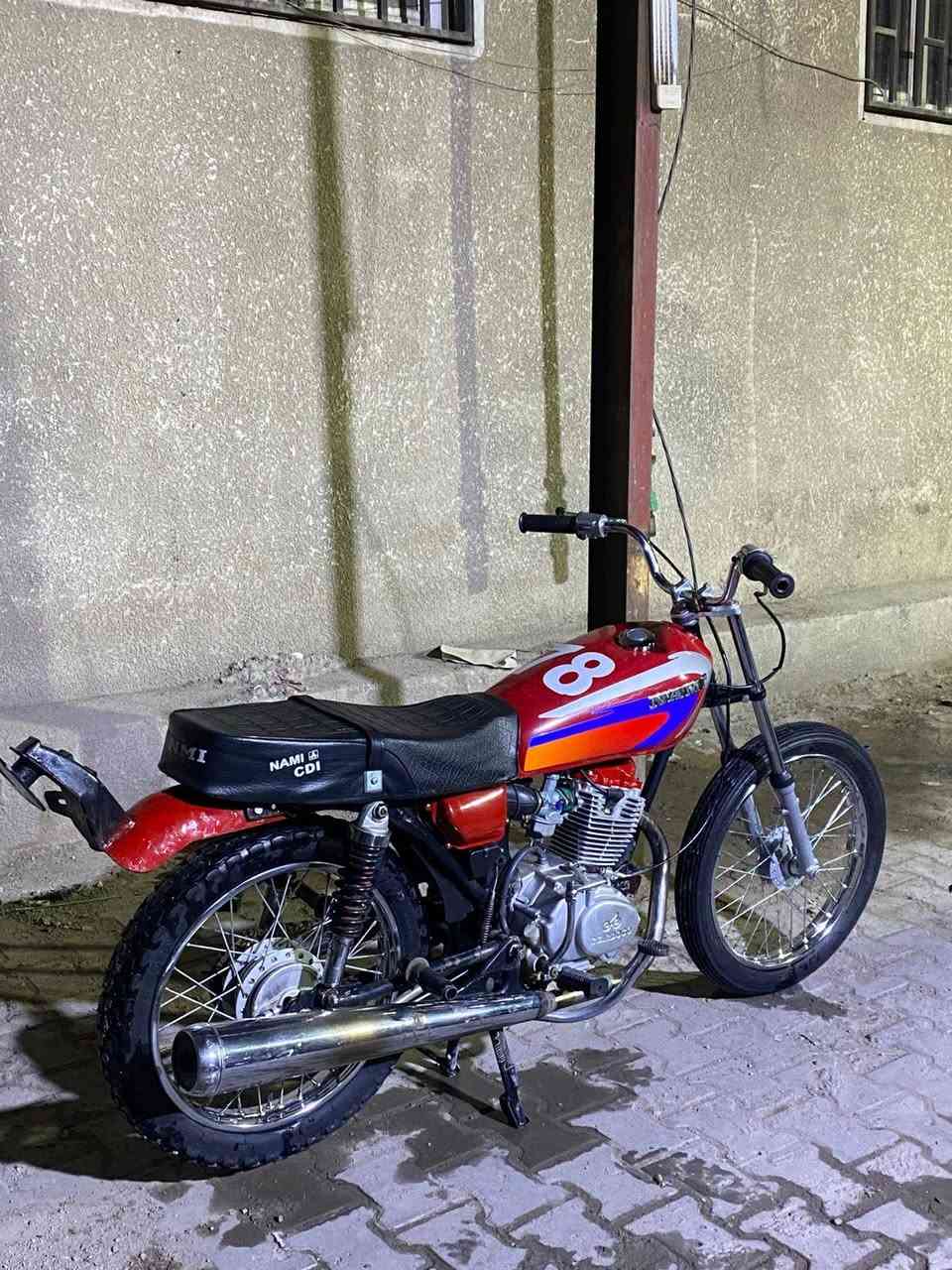 تايكر2021 للبيع ❤
سلام عليكم ايراني تايكر حربي دراجه خير من الله شلعه ومعدل تخبل بيه ويالهه مال نامه اصليات جدد هنه وتايرات مصارلهن سبوع راسطه باكستانيه اصليه دبلات امامي خلفي كله شغال دراجه هندر واحد بكل وقت دراجه كامله مابيه نقص برغي تجي تشغل وترايك وين متريد كابريتر جديد سترين ومجامع جدد صالصنه ما سولف عليه صوته يخبل ولدراجه شوفت عينكم نصبه تخبل رايده ب375 وبيه مجال حك الجيه مكاني بغداد/بغداد الجديده 
*********** وبي وتساب
