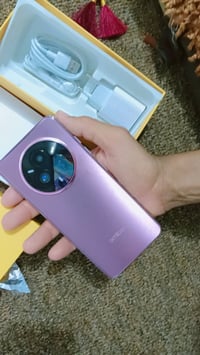 هونر • بلكارتون • مع شاحن وسماعات وكفر