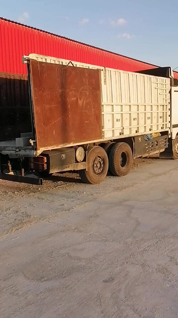 سلام عليكم للبيع بلوك مكاني ديوانيه ***********
