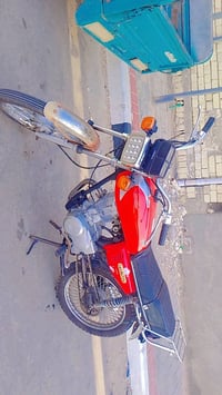 للبيع دراجه اربعه كير ارشه اوراق الشراي اتصل 07813003072