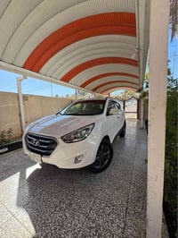 توسان ٢٠١٥ • محرك ٢٠٠٠ • ١٠٠٠٠٠ كم