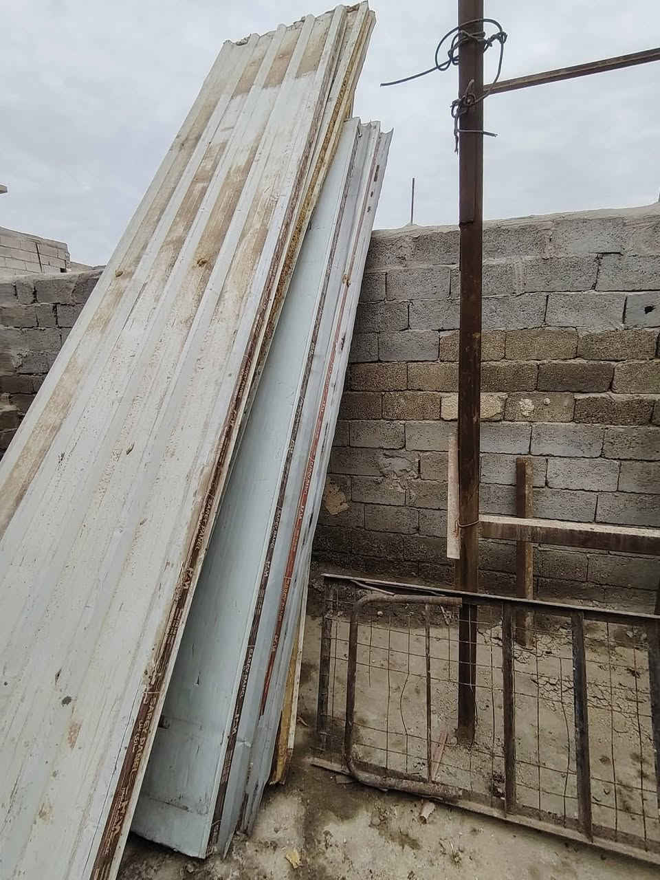 سندويش للبيع
العدد
4 الطول خمسة ونص
3 الطول اربعه
السعر 270
المكان جسر ديالئ القديم قرب طرشي الباخره
هاتف اسيا ***********
