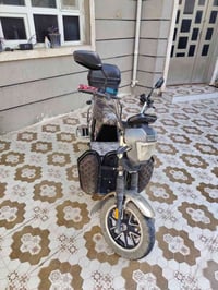 دراجه شحن • نظيفه جدا • الرمادي