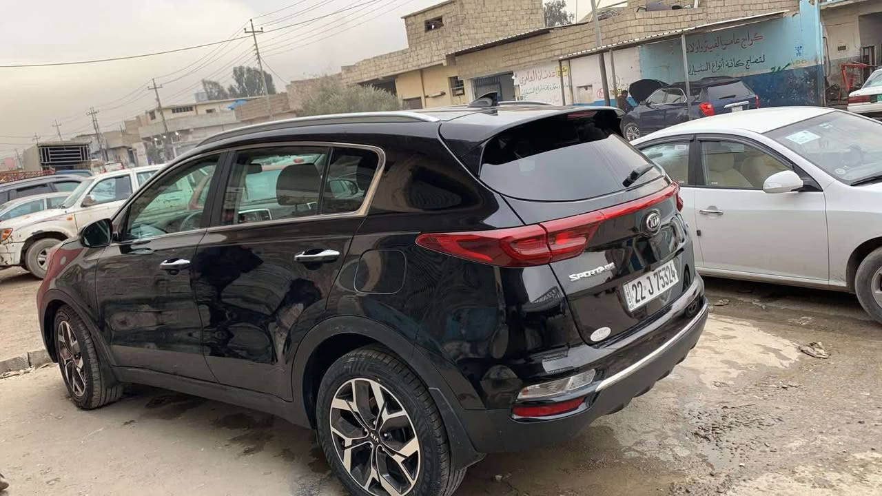 كيا سبورتج موديل 2020 للبيع  ماشي 110 الف  وبيه بارد على اسفل البونيد فقط  المهتم تواصل وياي وتدلل 

***********
