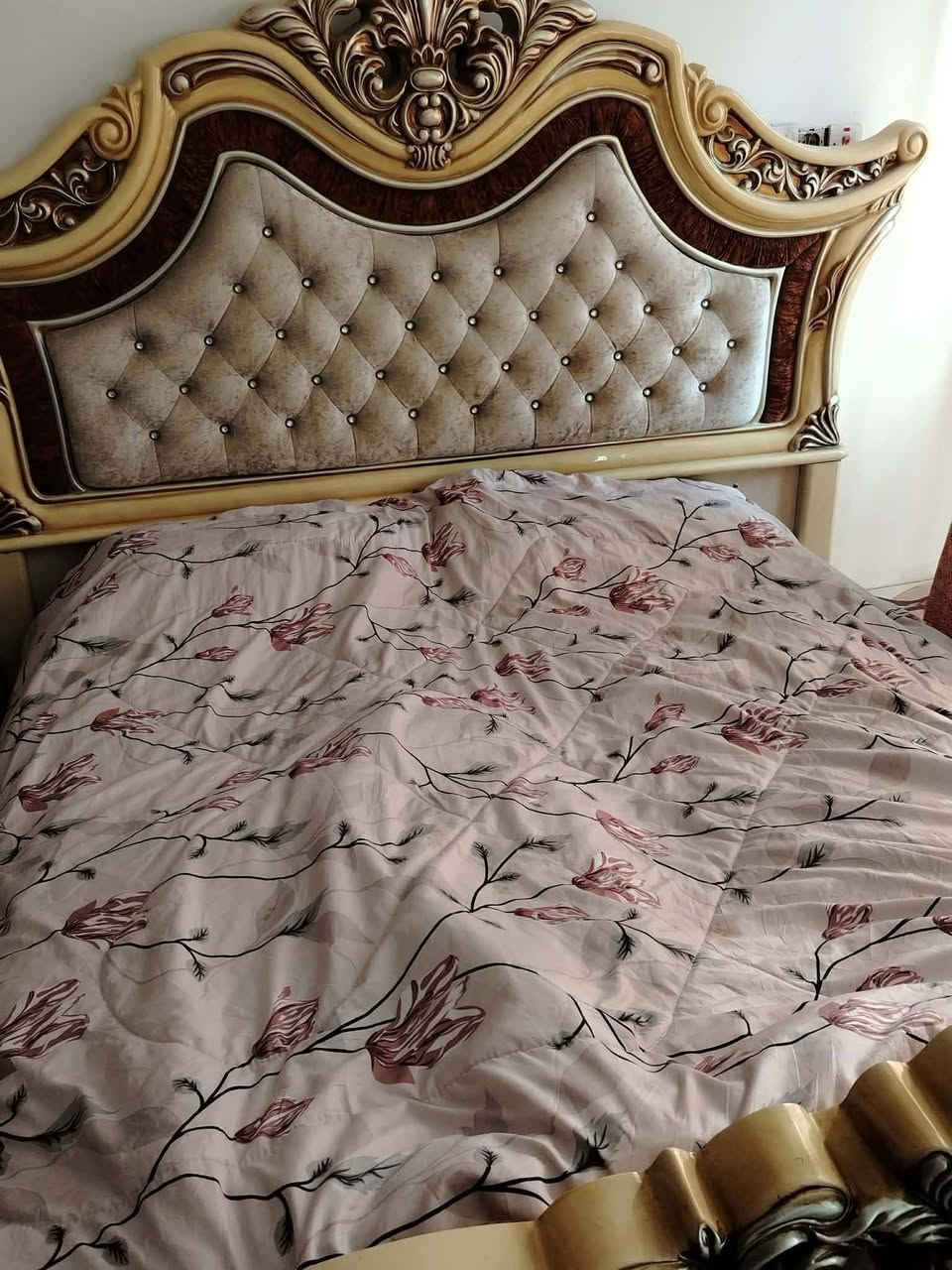 غرف نوم ماليزي للبیع نظیف  السعر ۲۰۰الف


**إذا كنت صاحب هذا الإعلان وتريد حذفه لأي سبب، رجاءا أرسل رسالة إلى الدعم الفني**