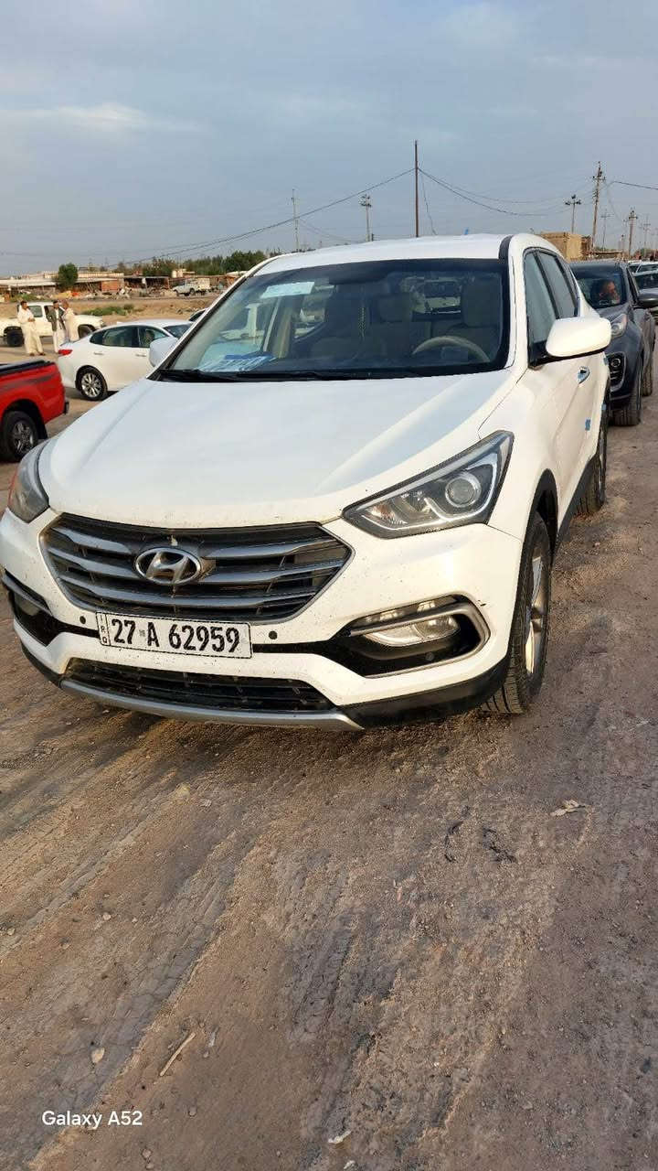 ستنافي سبورت 2018 وارد أمريكي 
محرك Gdi 2400 
السيارة اقتصادية 
4 سلندر 
الضرر : تبديل بنيد وبارد صغير جاملغ 
سونار مرفق مع الصور
مكاني ذي قار الرفاعي 
هزة جديد تحويل مباشر 
السعر 150
للاستفسار الإتصال بالرقم *********** الرفاعي, ذي قار
