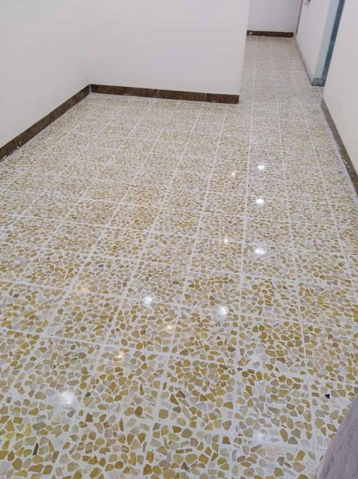 خلفه سيراميك ارضي وجداري شغل درجه اولى والشغل ايراني شغل تتريس ومتفرغين حاليا ***********///
