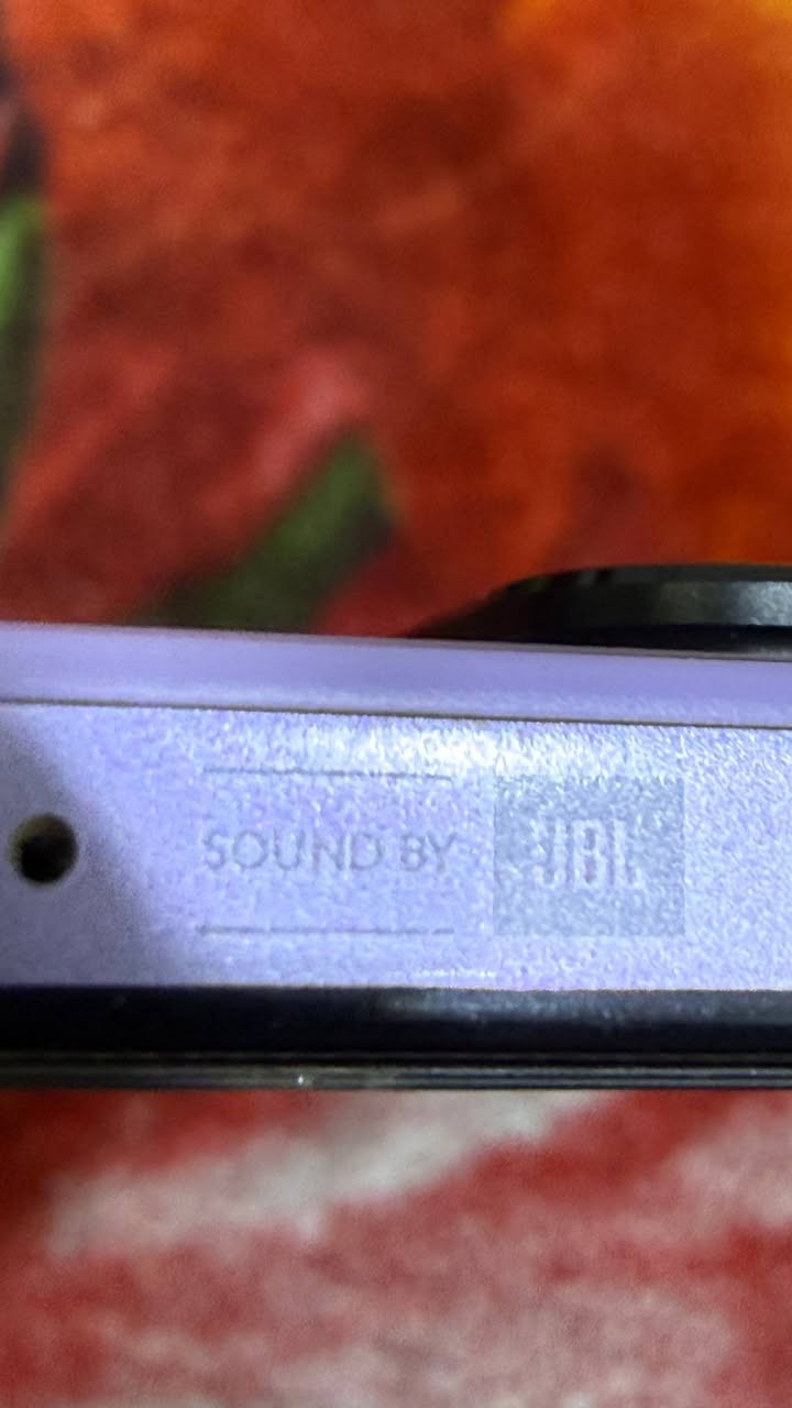 السلام عليكم
شاومي نوت 11 برو بلاص
ذ128 رام 8 
اهم المواصفات 
صوت ستريو jbl 
شاشه اموليد 
كامرات خلفيه عدد 3  رئيسية حجم 108 مع نضام تثبيت فيديو قوي حيل 
لون مميز بنفسجي لامع
نضام مفتوح قابل للتعديل

السعر ١٦٥ نهائي مع العلم سعره من كان جديد اكثر من ٤٠٠ 
عنون بابل 
توصيل موجود


**إذا كنت صاحب هذا الإعلان وتريد حذفه لأي سبب، رجاءا أرسل رسالة إلى الدعم الفني**