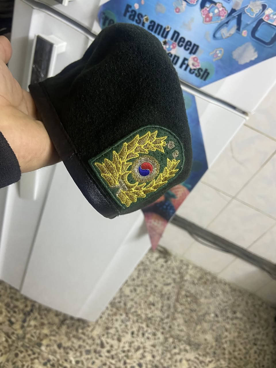 بيرية بالة اصلي الجيش الكوري ترهم مدني عسكري كشخه


**إذا كنت صاحب هذا الإعلان وتريد حذفه لأي سبب، رجاءا أرسل رسالة إلى الدعم الفني**