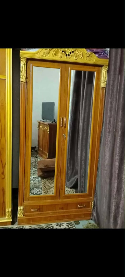 للبيع غرفه نوم حطاطه سعر ٧٠٠ وبيه مجال ع خاص
عنوان السجر
 ،*********** للإستفسار
