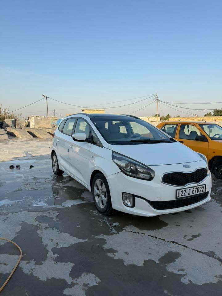 كيا كارنز موديل ٢٠١٤ لون ابيض سقف بنوراما
رقم اربيل دولي سنوية جديدة مكفوله السعر ١٣٥ ورقة 
تفاصيل اكثر اتصل ع الرقم***********  مكانها الديوانية محرك ٢٠٠٠ ما مفتوح شرط الفحص  سيارة كفاله عامة من التبديل والصبغ بيها فقط كارت مال تكشير بالتكمة وسونار موجود 🌹
