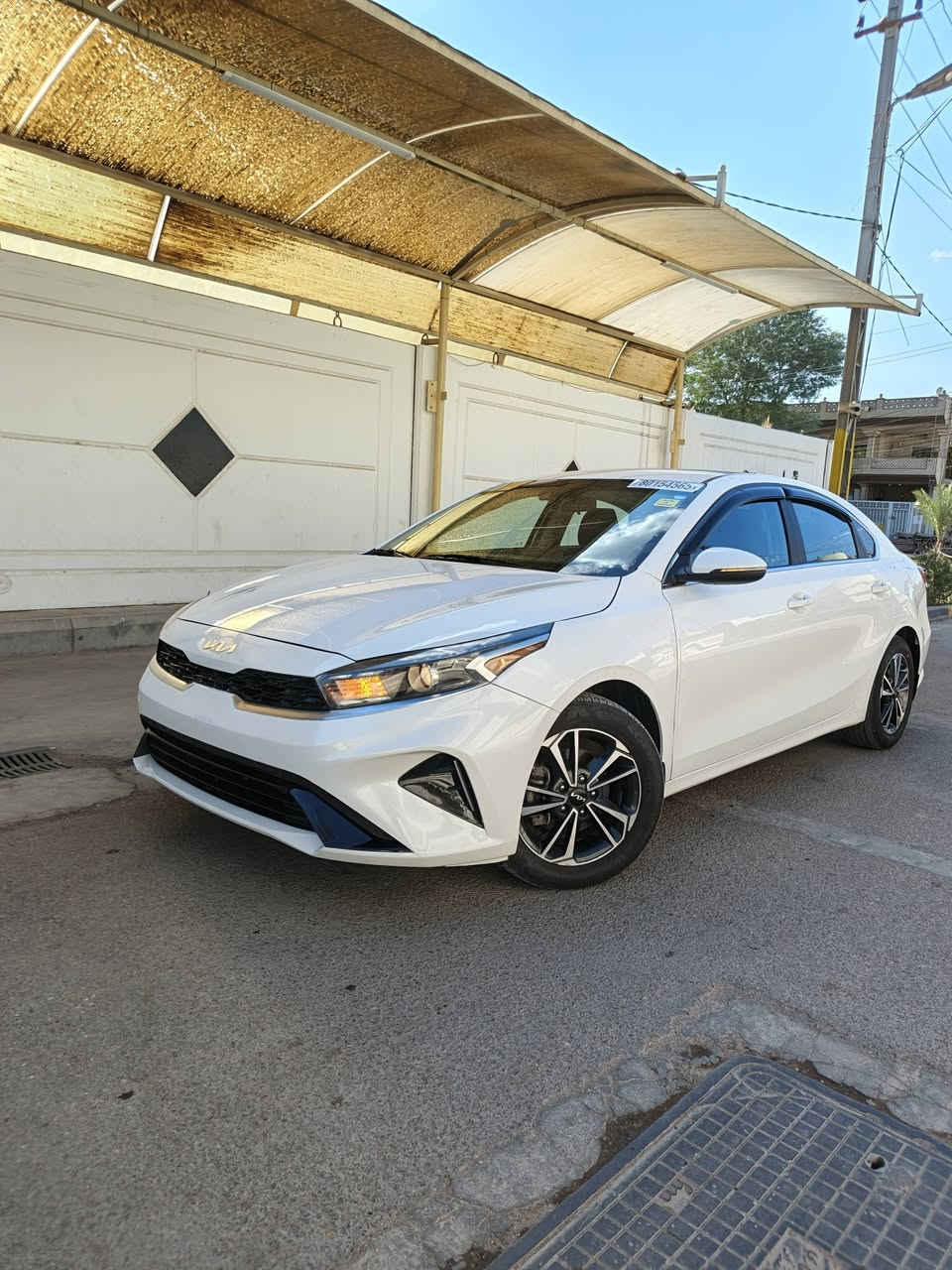 ‏🔥كيا فورتي 2024 (بدون رقم) محرك 2000 دوش دخول جديد بدون ايرباك ممشى 17 mil مواصفات رادارات توقف ذاتي تحكمات انظمه تشغيل عن بعد شاشه كبيره ويل كب كروم كاميرا دواره ك تبريد خلفي امامي ترايش نيكل شاحن تلفون كشنات ستيرن تدفئه لايتات LED مواصفاتها هوايه ومعروفه حادثها الجاملغ بارد والبنيد نصبغ فقط لا شاصي ولا لغد تبريد الشركة السياره بالواقع احلى من الصور بهوايه مكاني بغداد الغدير ساحه ميسلون 
‏*********** ملاحظه بدون رقم السيارة نزل رقم 2 بالتعليقات لمعرفة السعر
