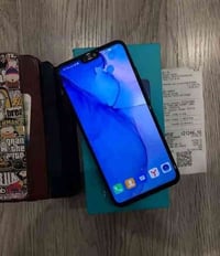 هونر 8X إنتاج 2019 يحمل لعبه للبوبجي  بدقه 40 فريم ذاكرة 6/128 سعر الع...