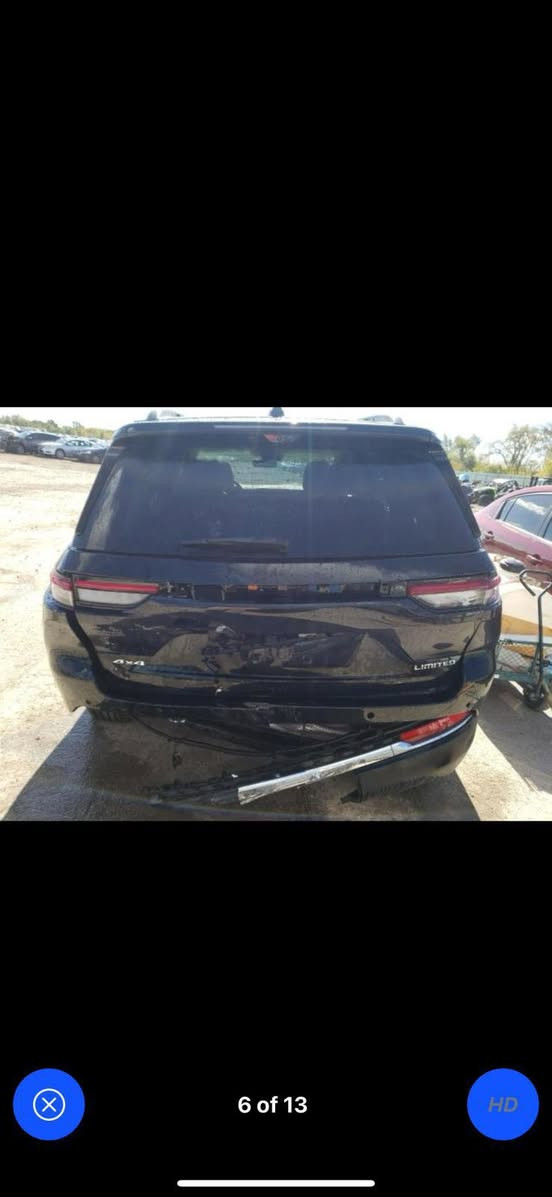 جيب لمتد بلاص ه راكب
موديل٢٢ بدون رقم
بانوراما
شحن مبايل
٥ كامرات
ستيرن كهرباء
كشنات حار بارد
رادار امامي
***********
